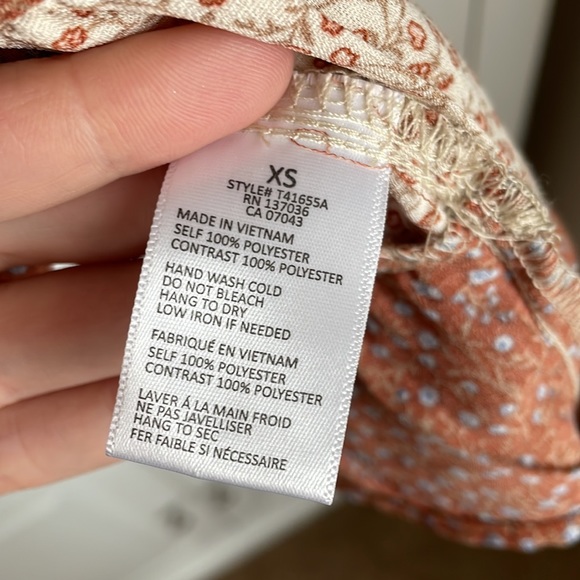 Paper Crane Cream and Rust Floral Tiered Top Size XS - Picture 5 of 6